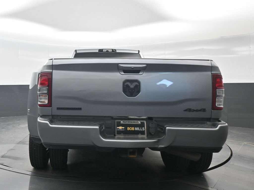 Used 2021 RAM 3500 Big Horn w/ Night Edition AWD/4WD image 5