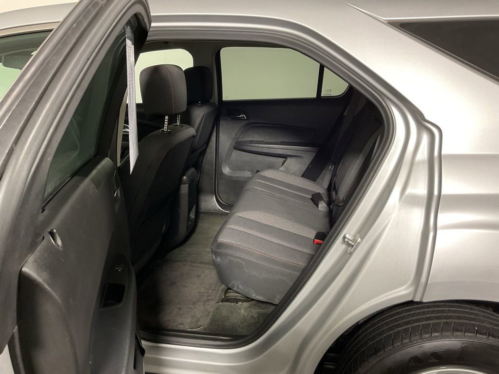Used 2016 Chevrolet Equinox LT w/ Convenience Package image 30