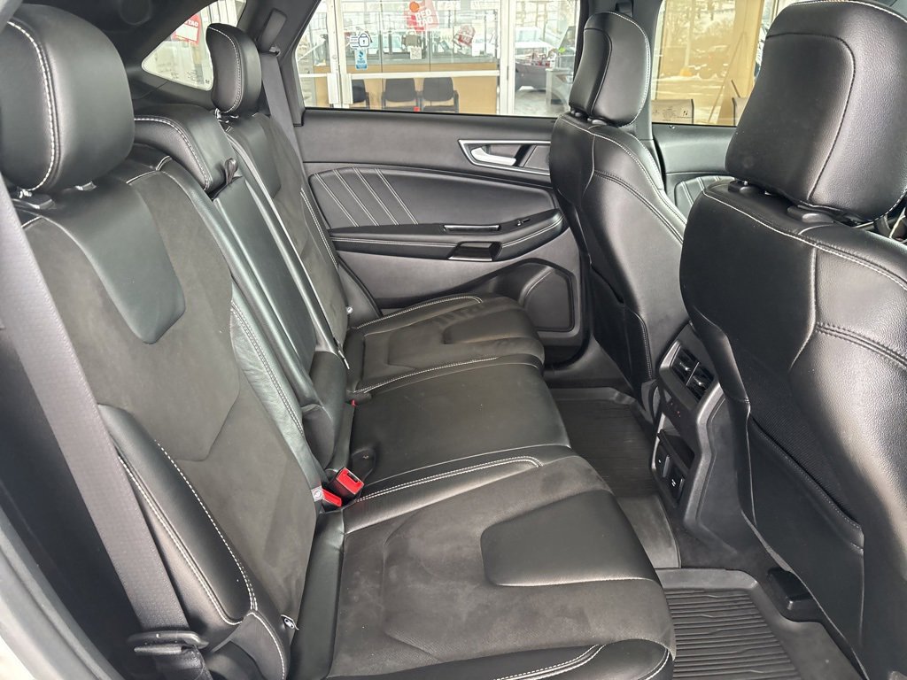 Used 2020 Ford Edge ST w/ Equipment Group 401A image 29