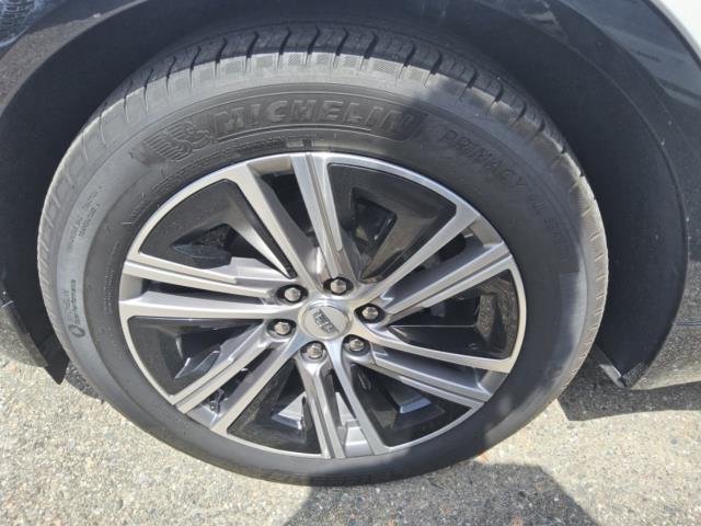 Used 2025 Cadillac Lyriq Luxury RWD image 23
