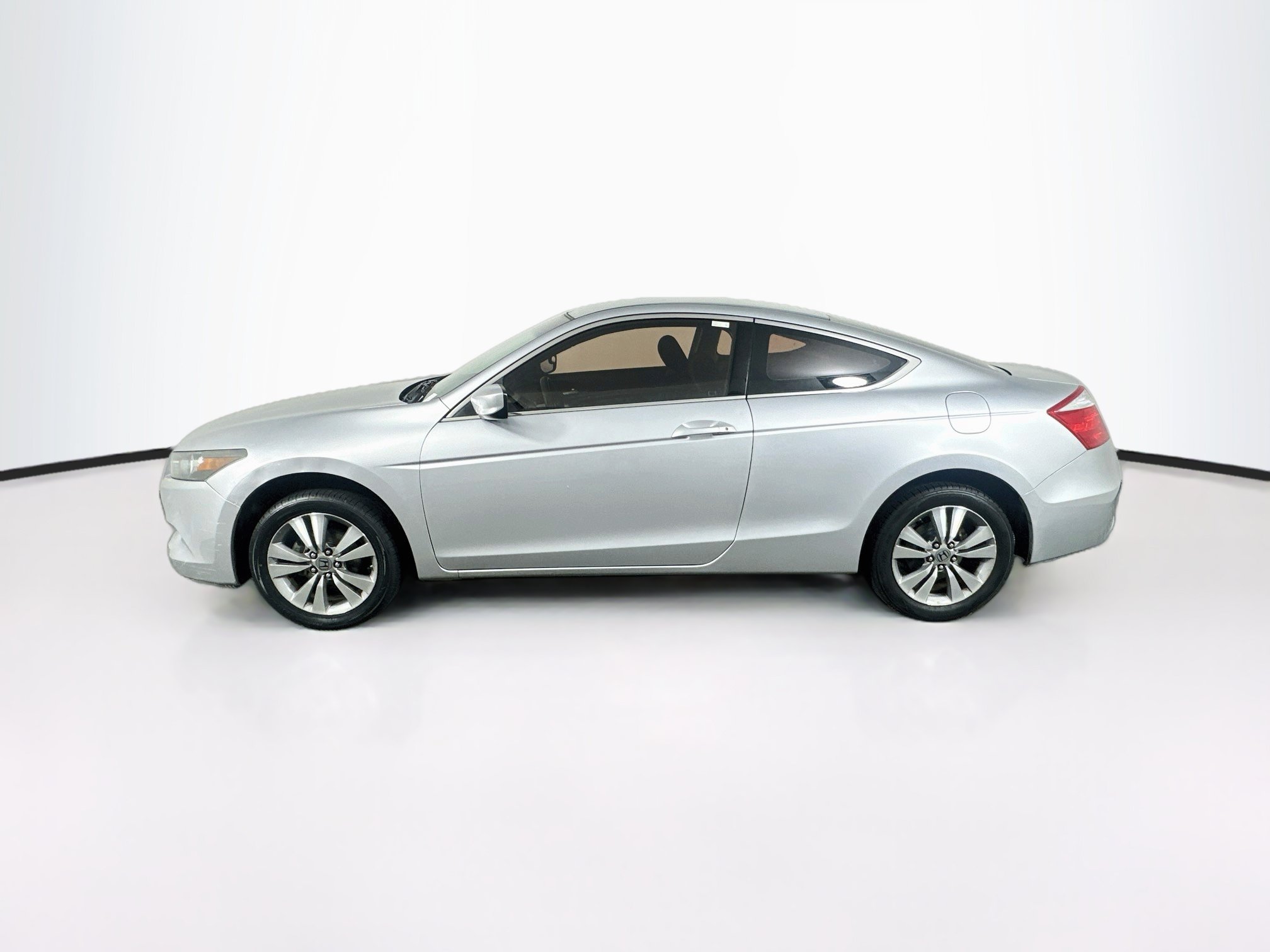 Used 2010 Honda Accord LX-S image 4