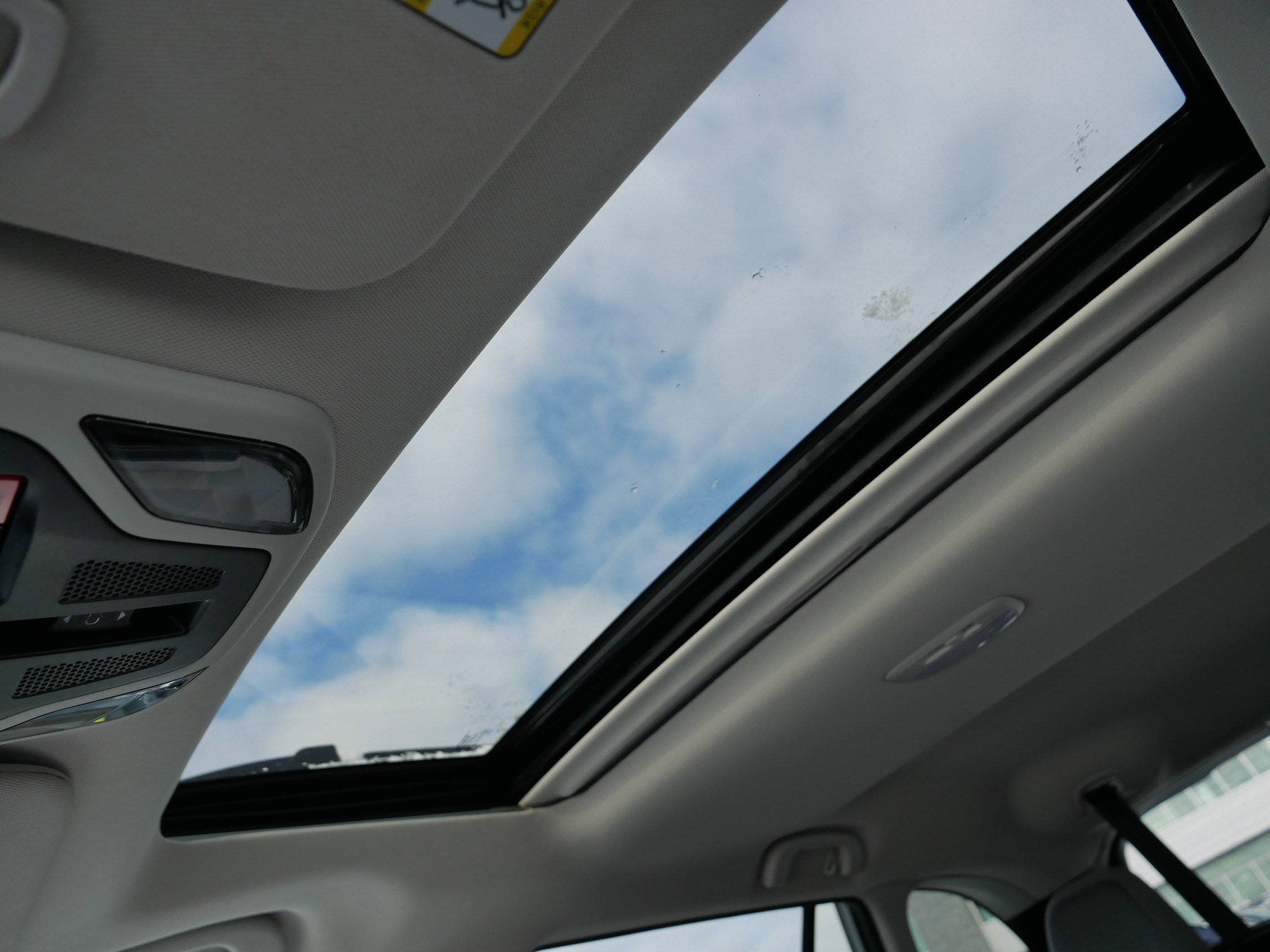 Certified 2025 Subaru Outback Premium image 32