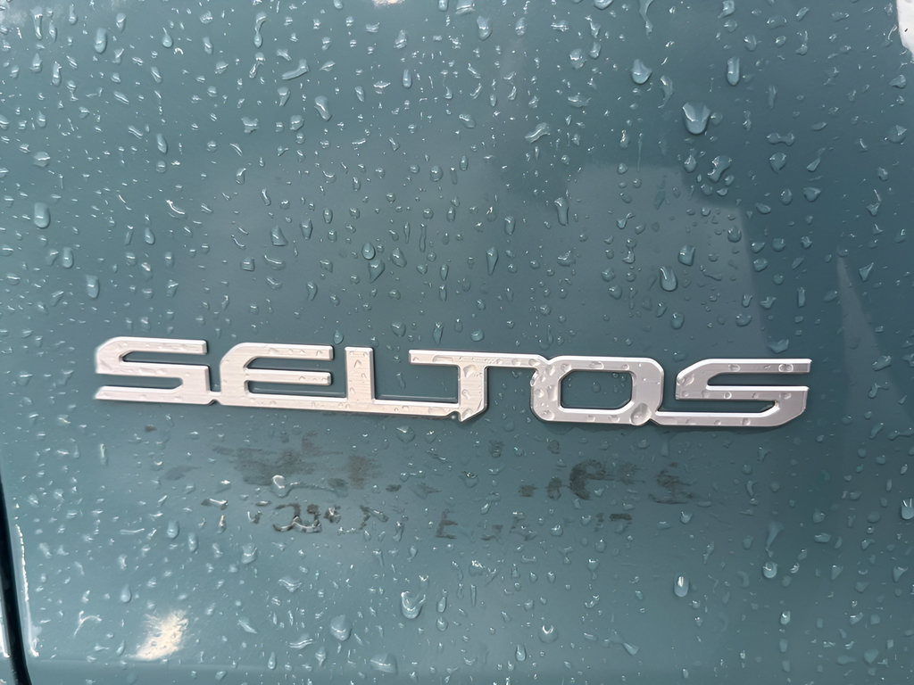 Used 2026 Kia Seltos S FWD image 37