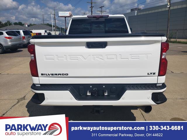 Used 2022 Chevrolet Silverado 2500 LTZ w/ LTZ Plus Package AWD/4WD image 6