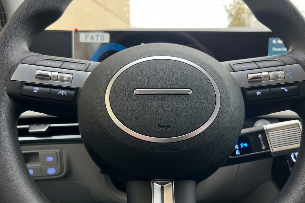 New 2026 Hyundai Tucson Blue SE image 21