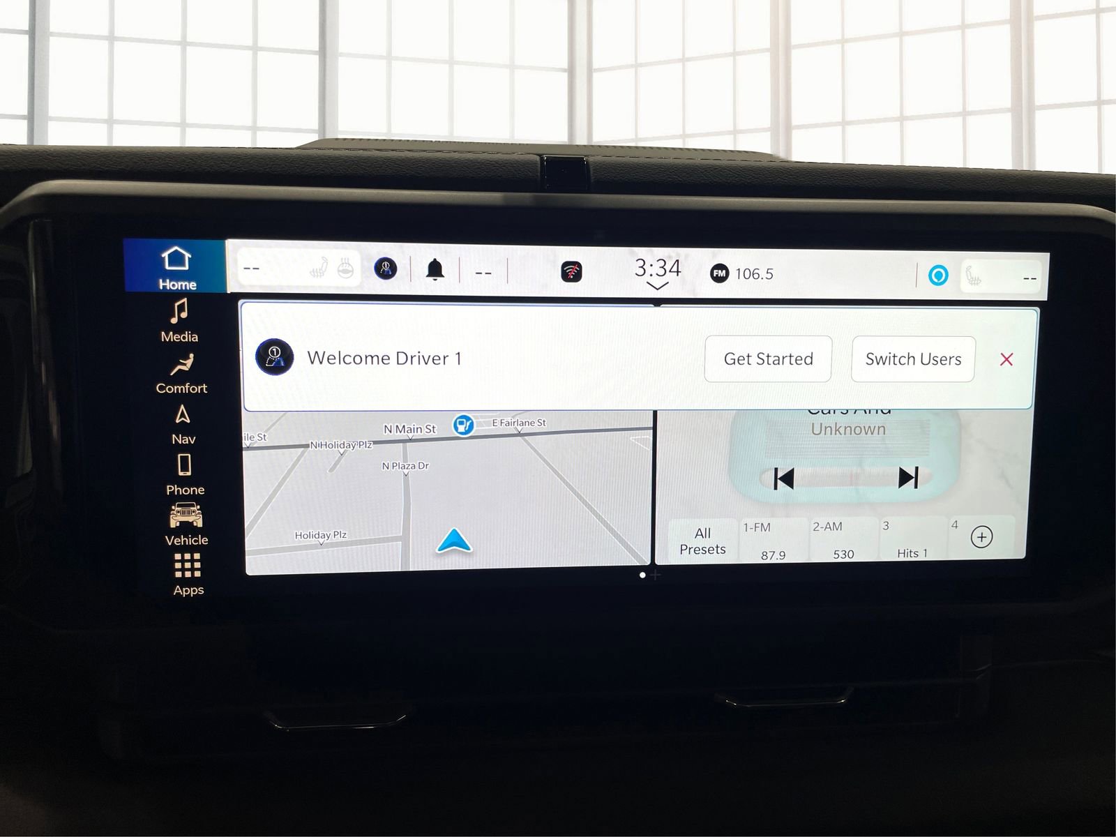 Used 2024 Jeep Wrangler Unlimited Rubicon w/ Technology Group image 13