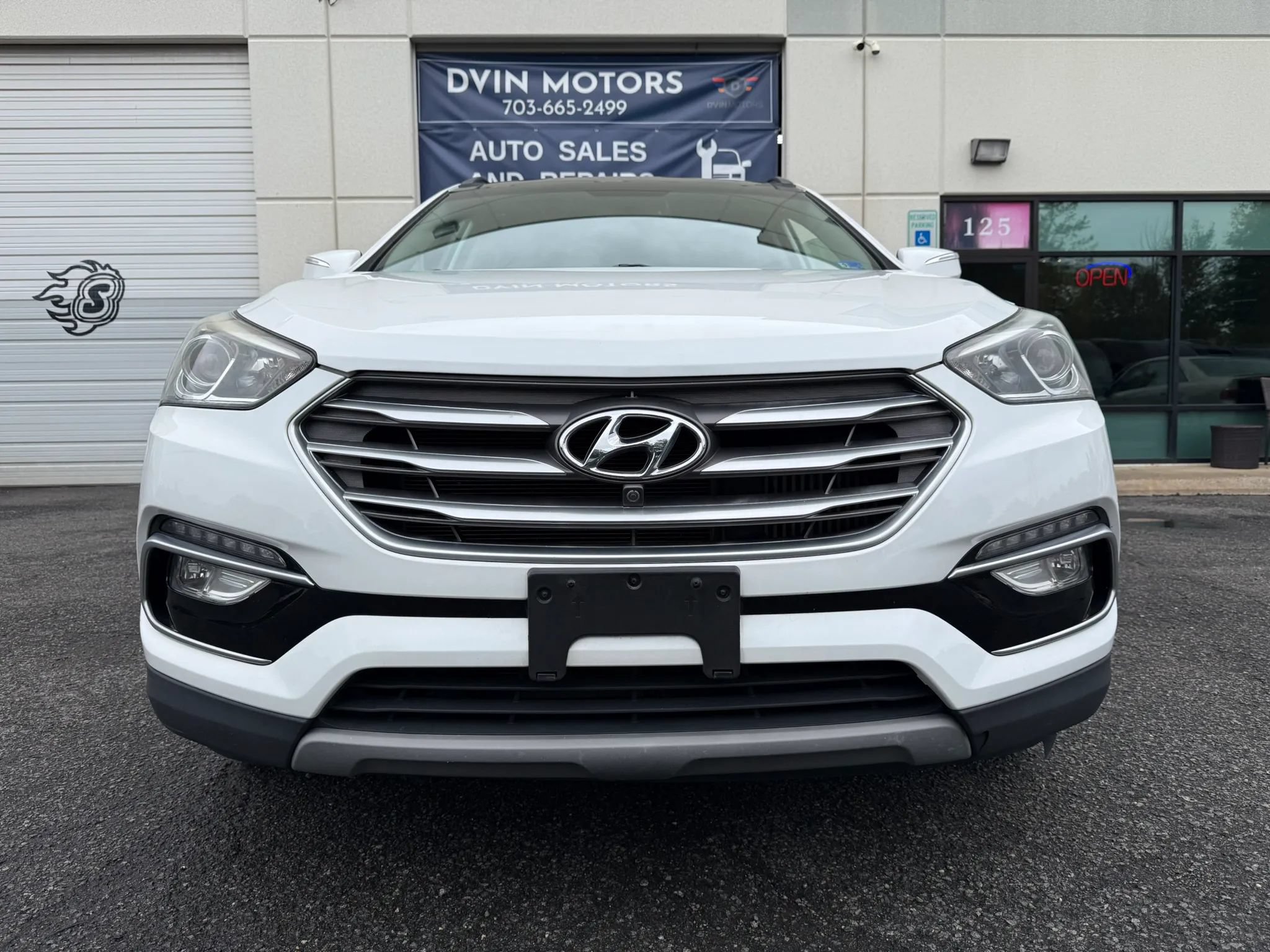 Used 2018 Hyundai Santa Fe Sport FWD image 6