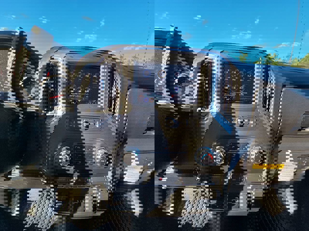 New 2025 GMC Sierra 3500 Pro w/ Convenience Package image 47