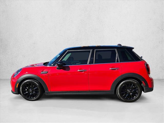 Used 2024 MINI Cooper 4-Door Hardtop FWD image 9