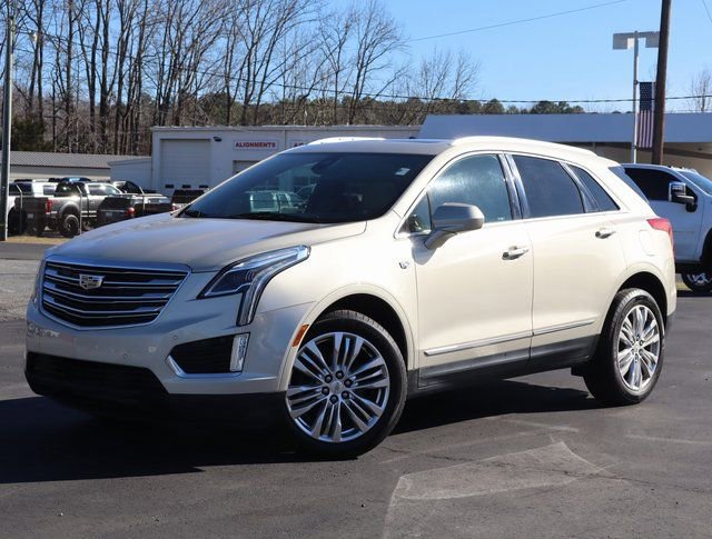 Used 2017 Cadillac XT5 Premium Luxury image 2