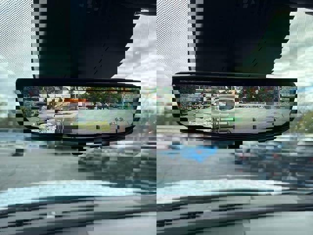 New 2026 Chevrolet Suburban High Country image 40