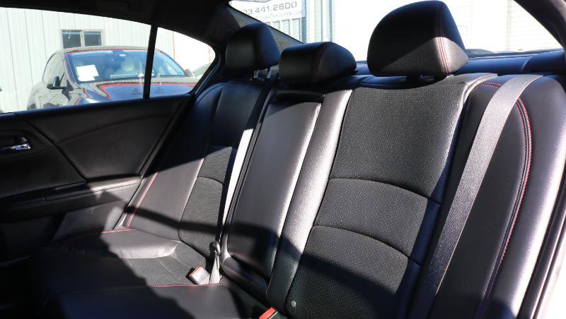 Used 2017 Honda Accord Sport Special Edition image 15