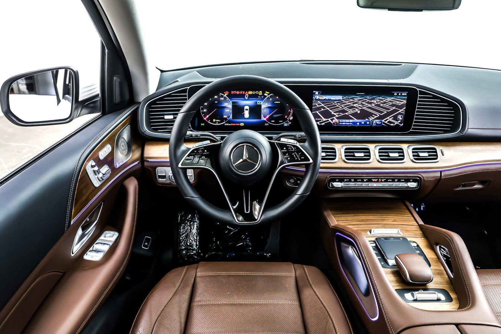 Certified 2024 Mercedes-Benz GLS 450 4MATIC image 7