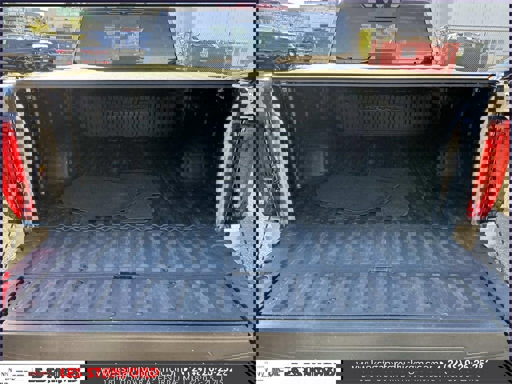 Used 2024 GMC Sierra 1500 Denali w/ Technology Package image 11