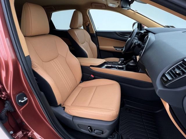 Used 2025 Lexus NX 250 FWD w/ Towing Package (2000 Lbs) image 15