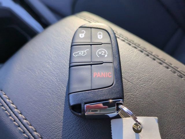 New 2026 Jeep Compass Latitude w/ Quick Order Package 29K AWD/4WD image 27