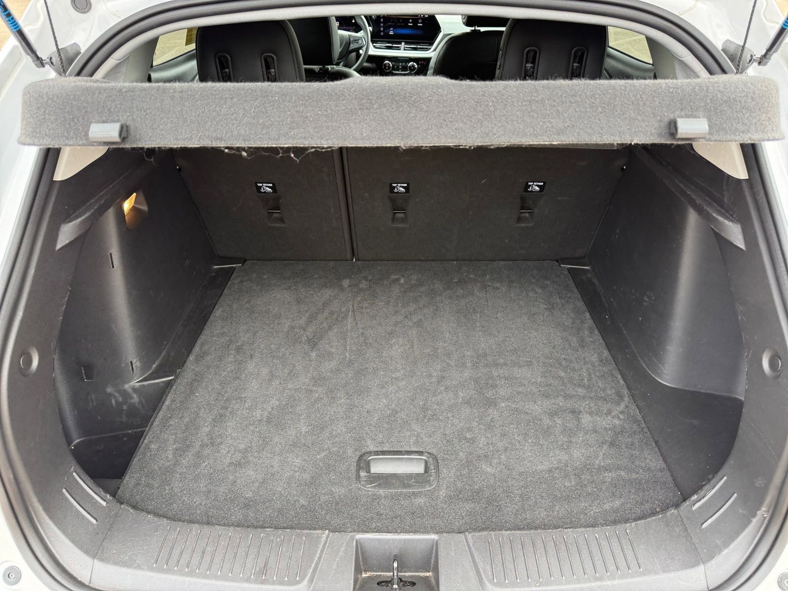 Used 2025 Chevrolet Trax LT FWD image 31