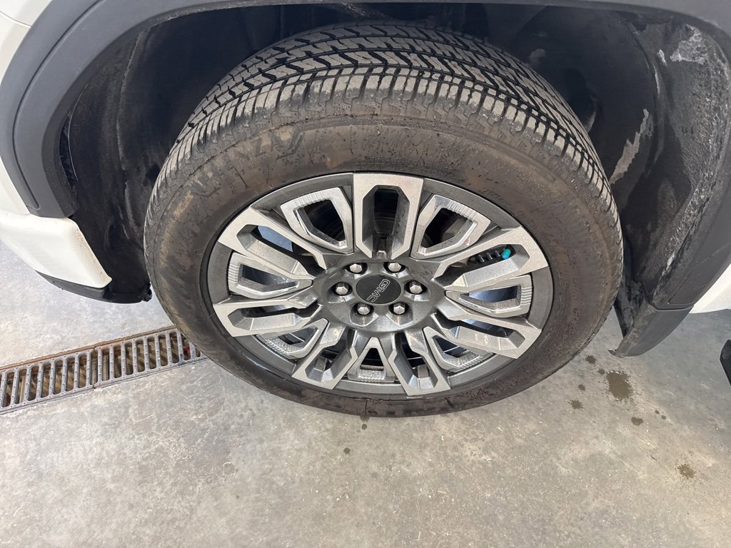 Used 2023 GMC Sierra 1500 Denali Ultimate image 18