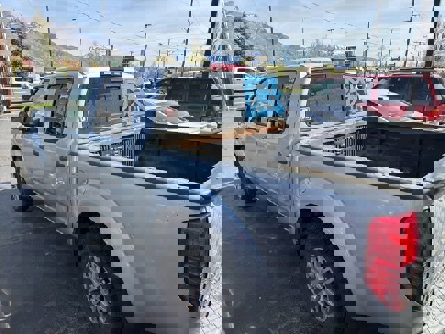 Used 2018 Nissan Frontier SV image 19