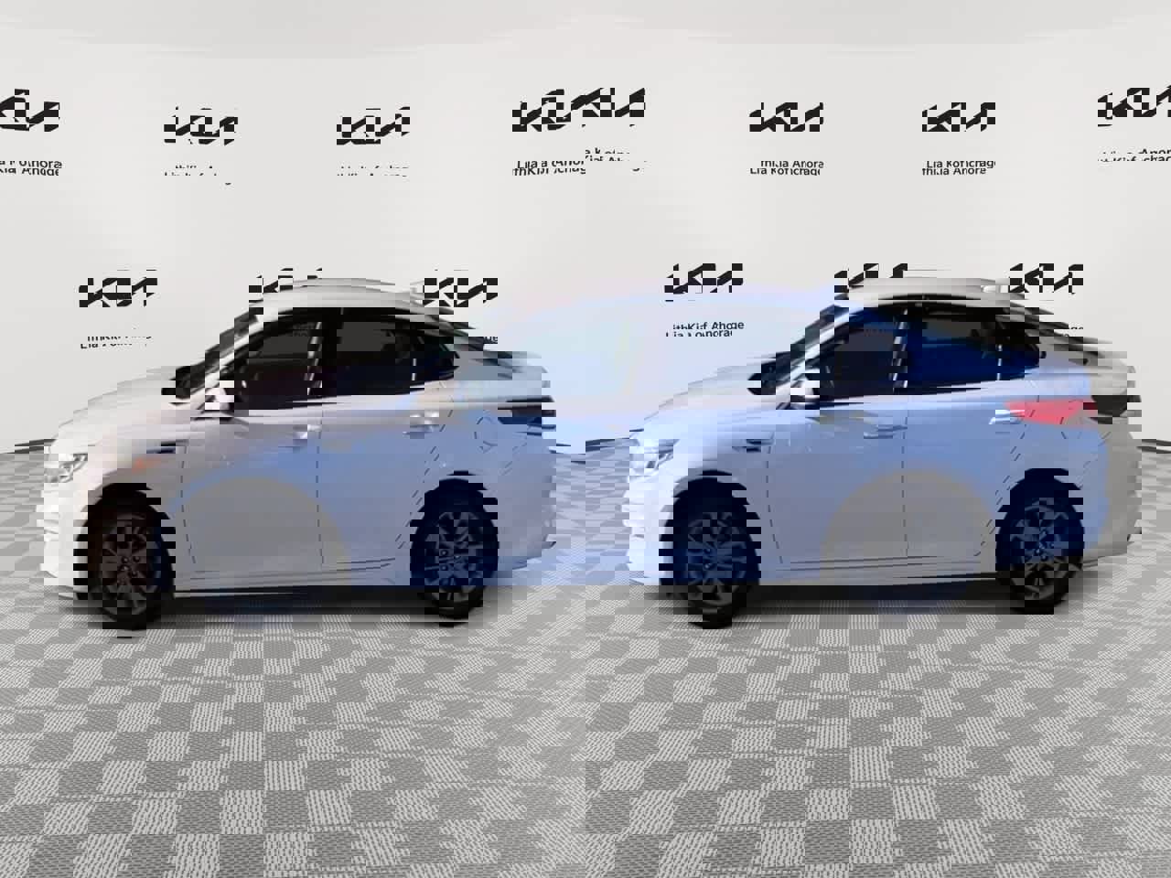 Used 2018 Kia Optima LX image 5