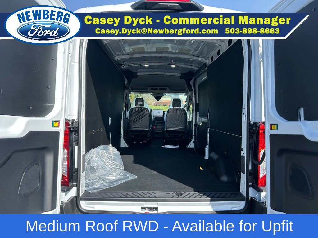 New 2026 Ford Transit 250 148 Medium Roof w/ Load Area Protection Package image 9