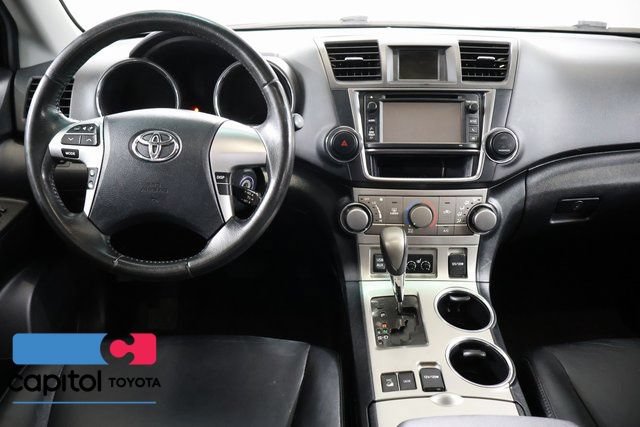 Used 2013 Toyota Highlander SE AWD/4WD image 14