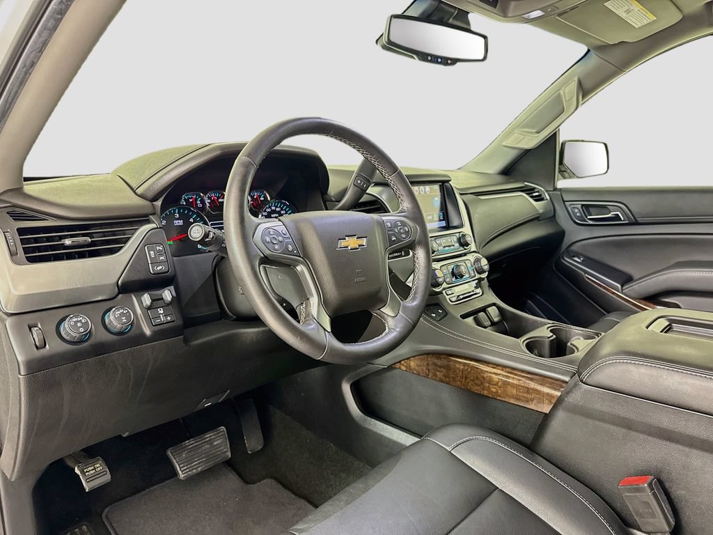 Used 2018 Chevrolet Tahoe LT w/ Luxury Package AWD/4WD image 10