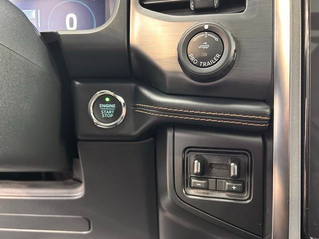 Used 2024 Ford Expedition Max Platinum AWD/4WD image 31