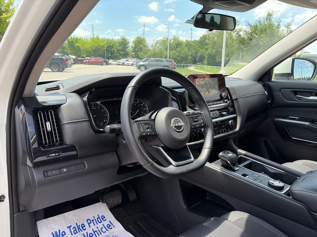 Used 2022 Nissan Pathfinder SV AWD/4WD image 50