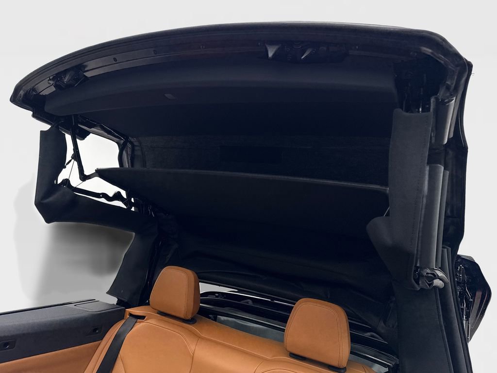 Used 2023 BMW 430i Convertible w/ M Sport Package RWD image 26