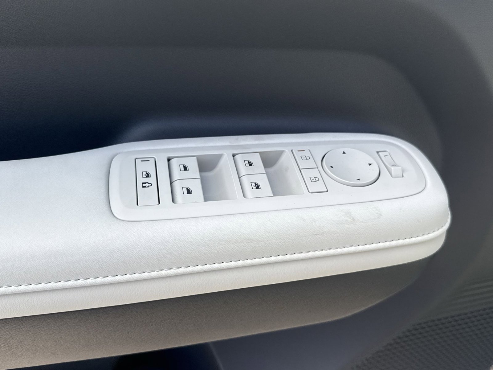 New 2026 Hyundai Santa Fe SEL image 15