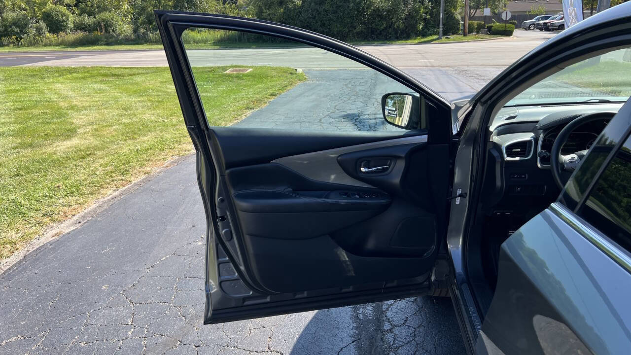 Used 2017 Nissan Murano S w/ Navigation Package image 31