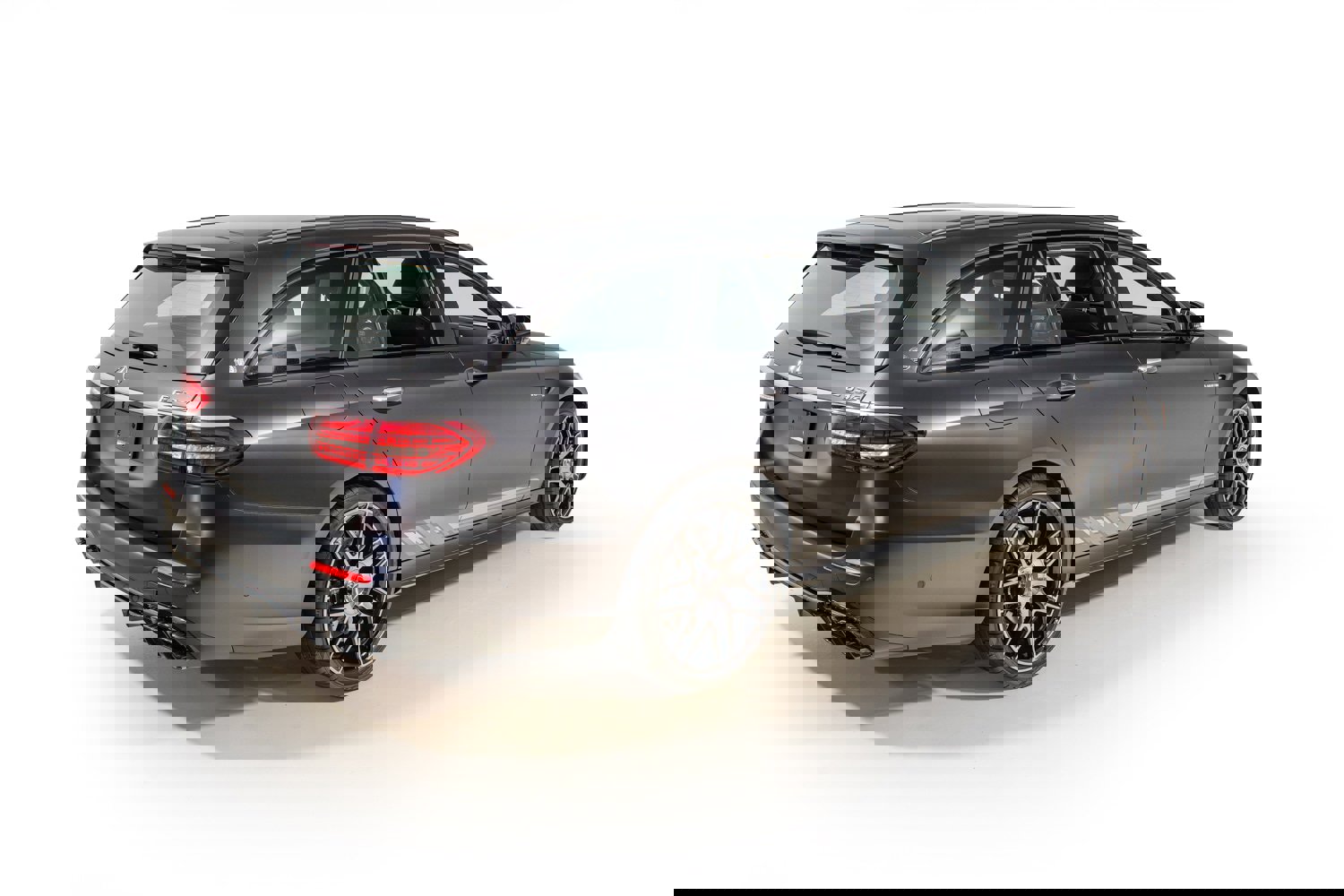 Used 2023 Mercedes-Benz E 63 AMG S image 7