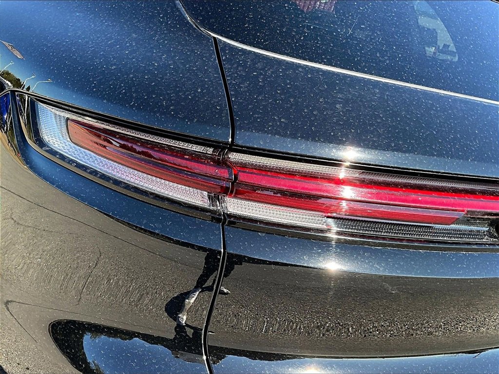 Used 2024 Porsche Cayenne image 21