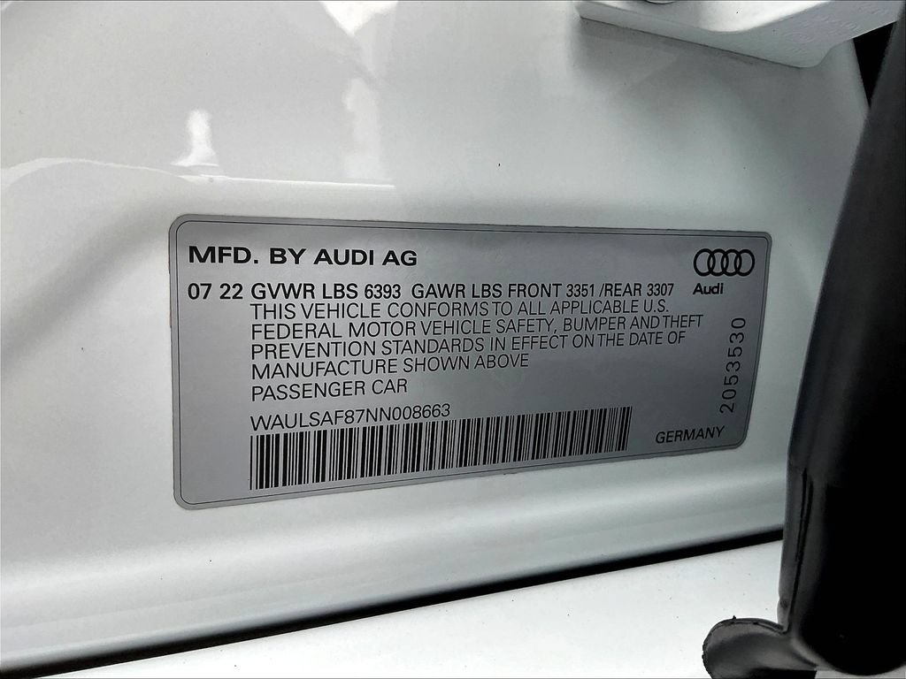 Used 2022 Audi S8 w/ S8 Comfort Plus Package AWD/4WD image 15