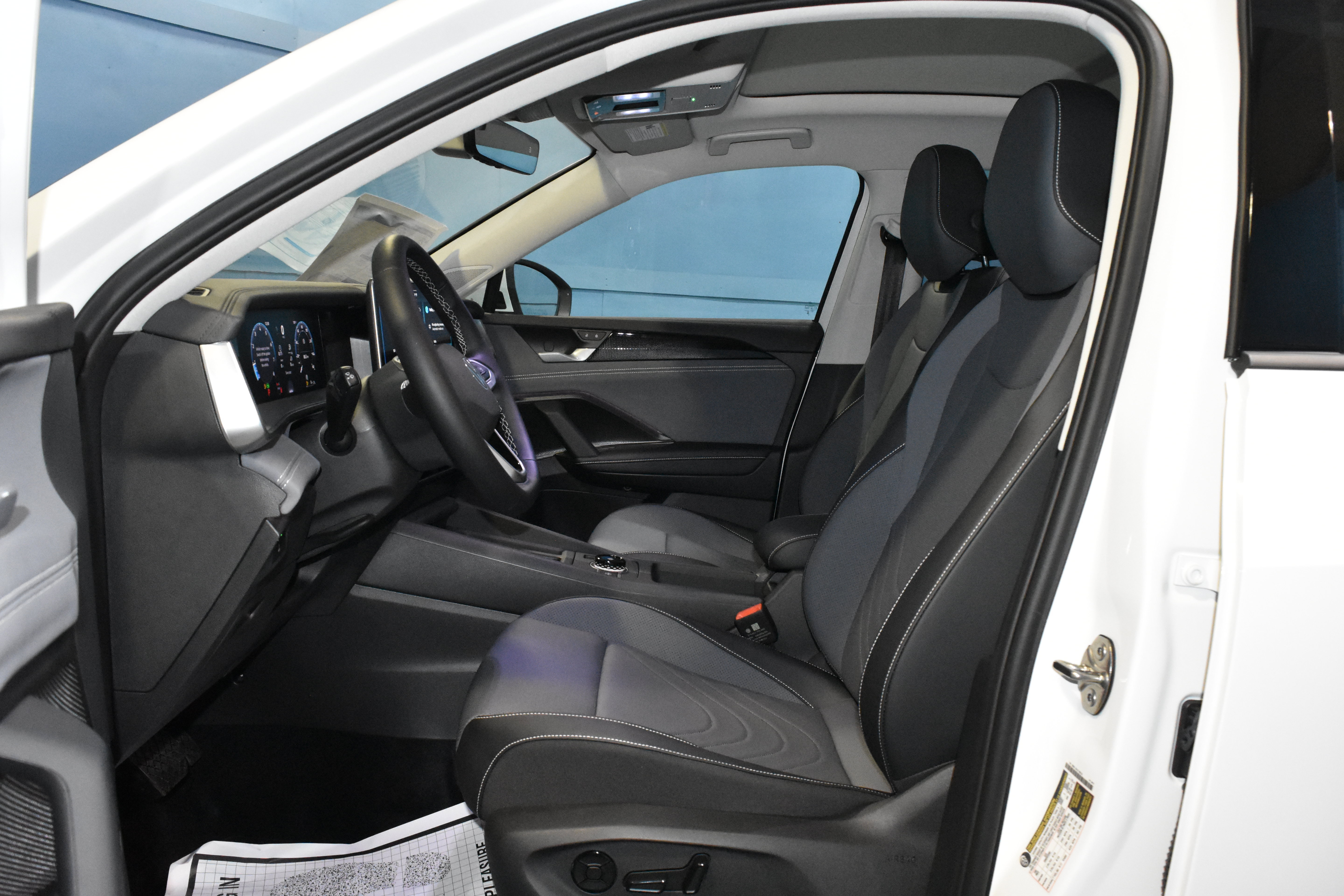 New 2026 Volkswagen Tiguan SE AWD/4WD image 6