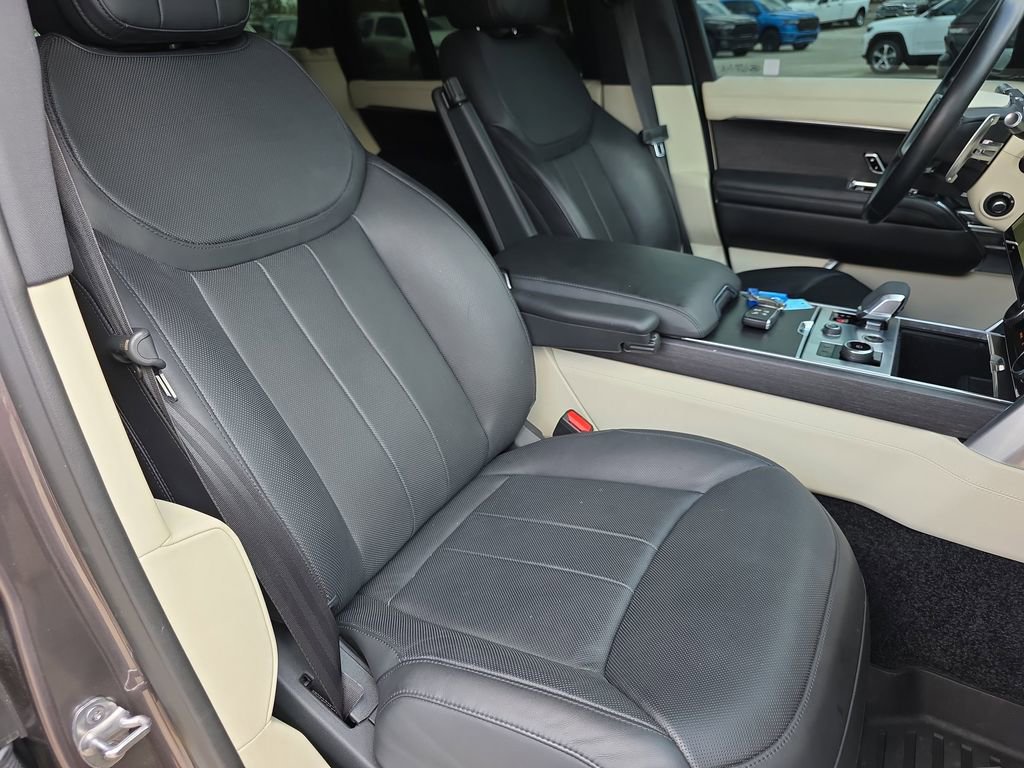 Used 2022 Land Rover Range Rover SE AWD/4WD image 38