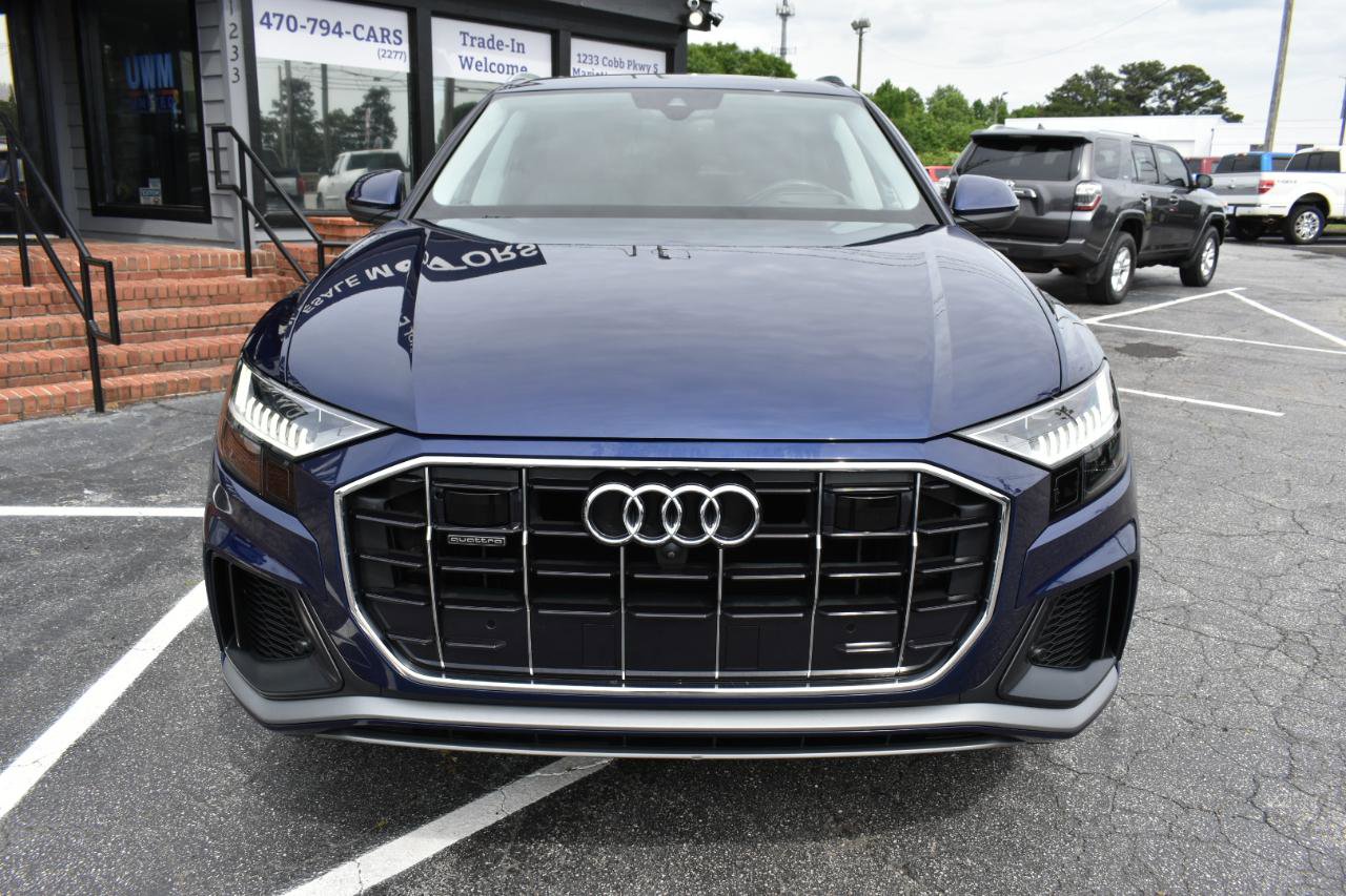 Used 2020 Audi Q8 Prestige w/ Prestige Package AWD/4WD image 3