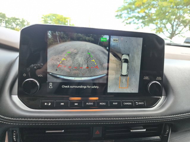 Used 2022 Nissan Rogue Platinum w/ Head-Up Display Package AWD/4WD image 25