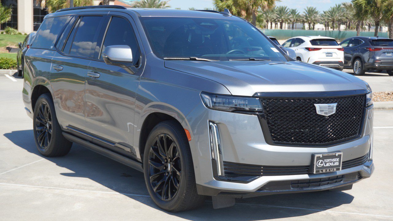 Used 2022 Cadillac Escalade Sport Platinum w/ LPO, ONYX Package RWD image 3