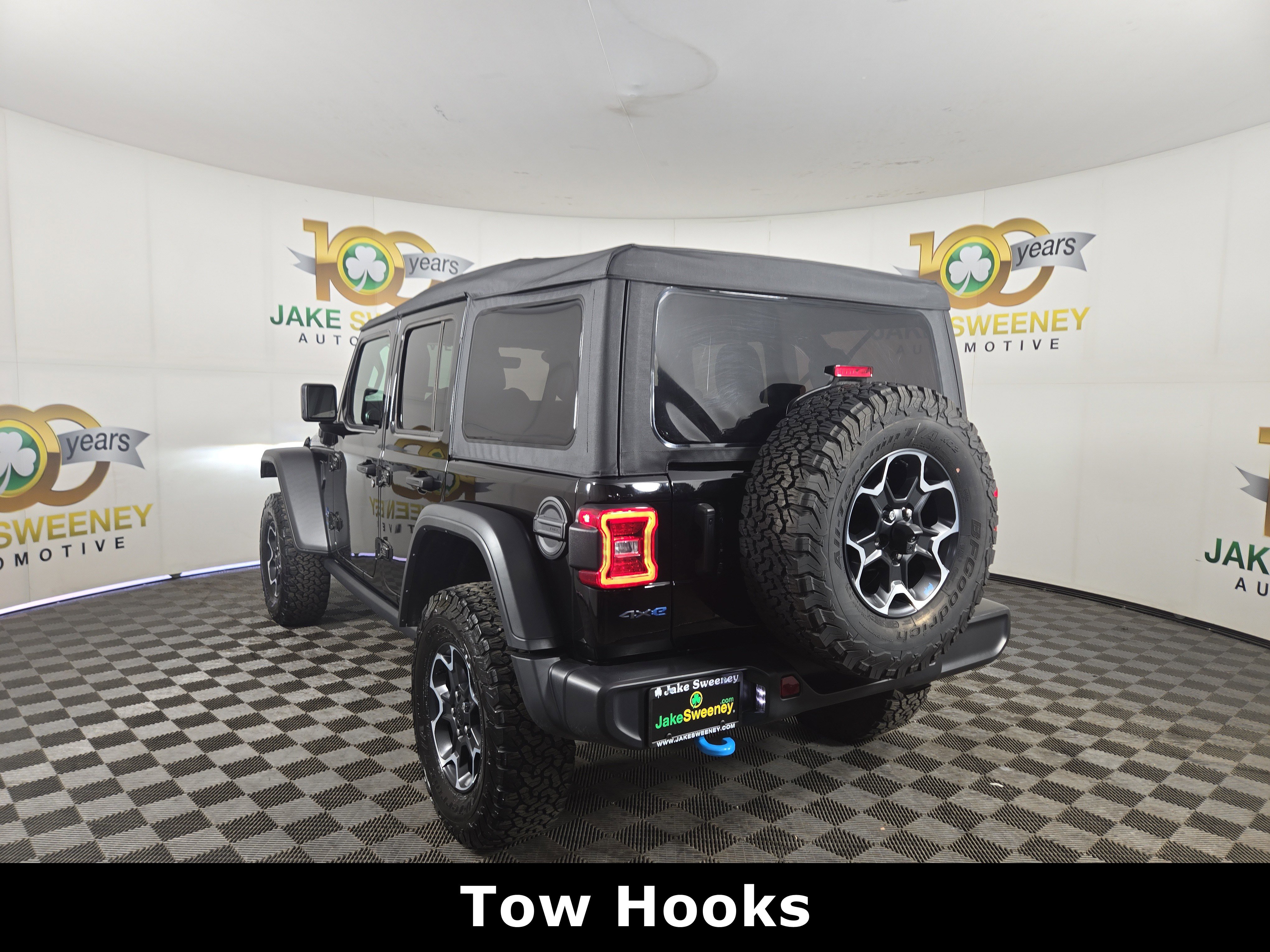 Certified 2023 Jeep Wrangler Unlimited Rubicon 4xe w/ Cold Weather Group image 7