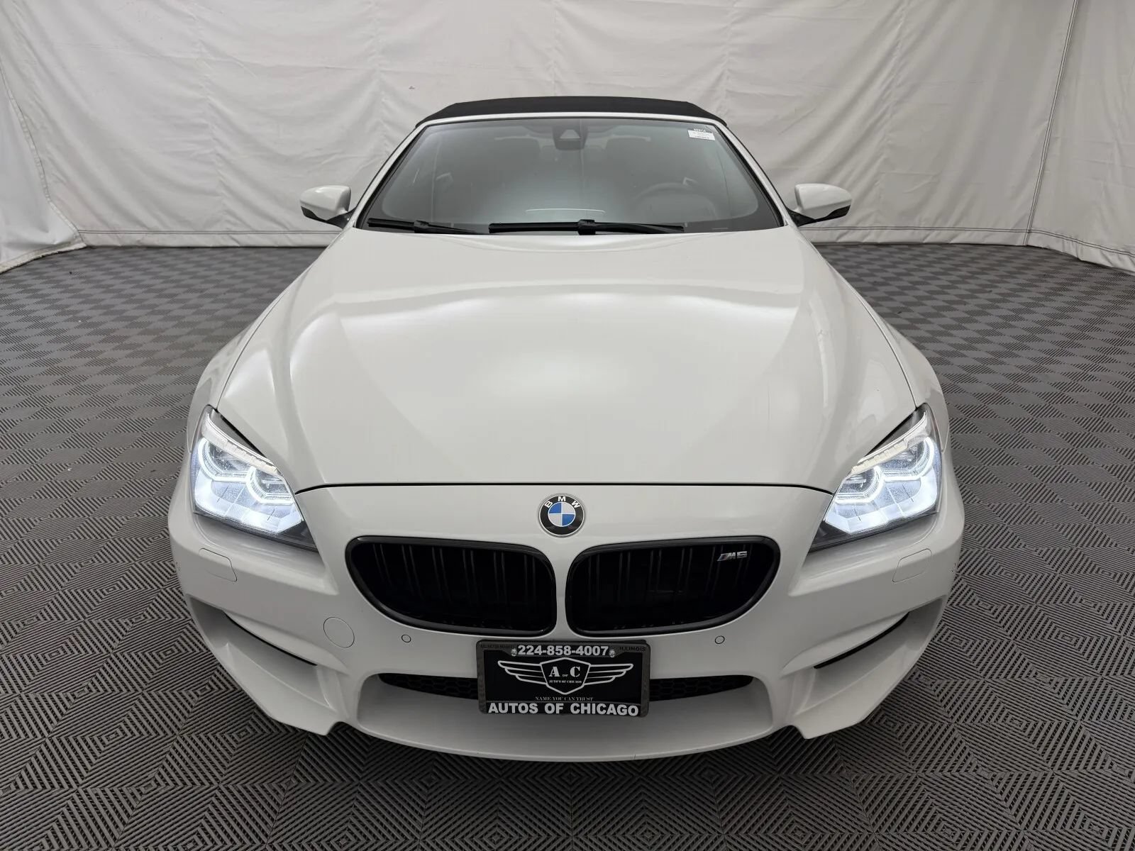 Used 2014 BMW M6 Convertible RWD image 3