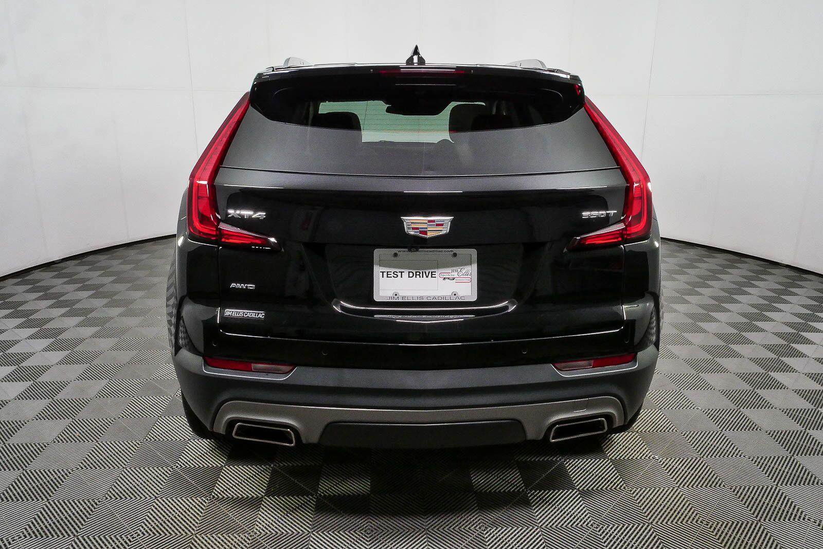 Certified 2023 Cadillac XT4 Premium Luxury w/ Cold Weather Package AWD/4WD image 30