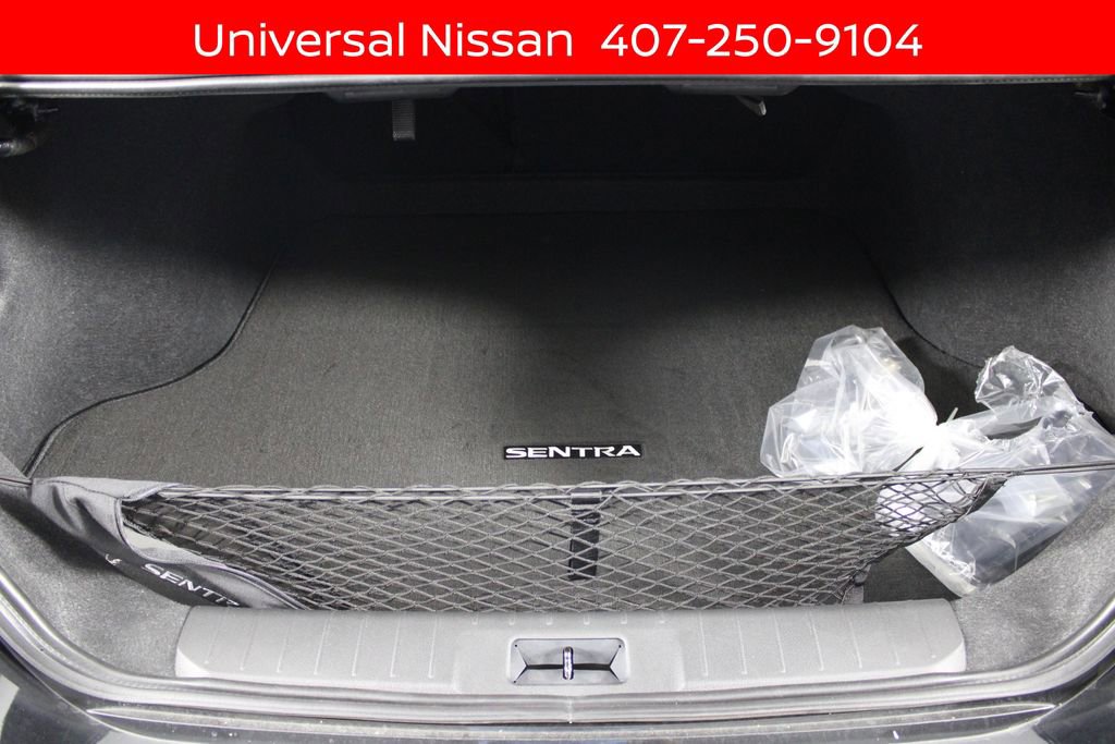 New 2025 Nissan Sentra SR w/ SR Premium Package image 12