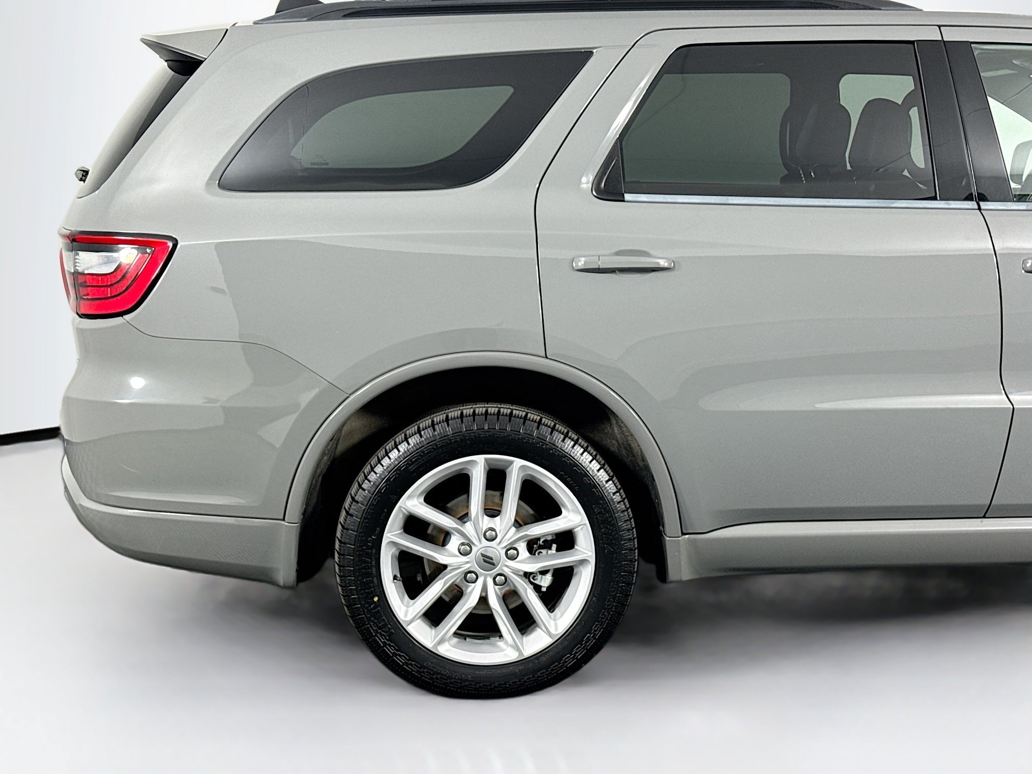 Used 2023 Dodge Durango GT AWD/4WD image 45