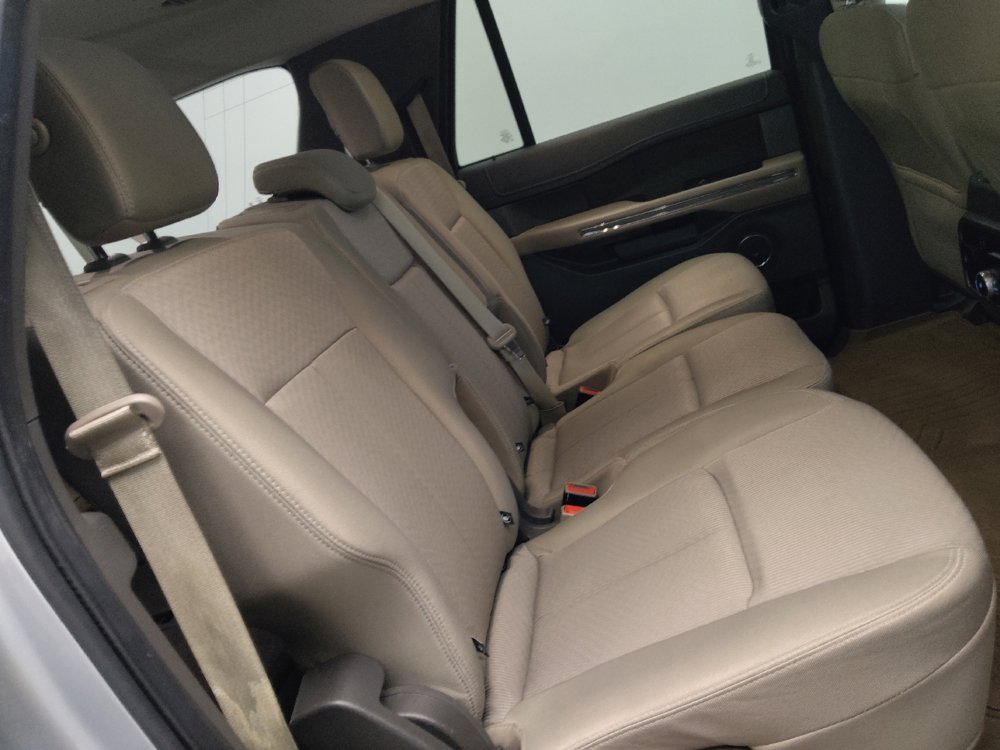 Used 2020 Ford Expedition Max XLT RWD image 19