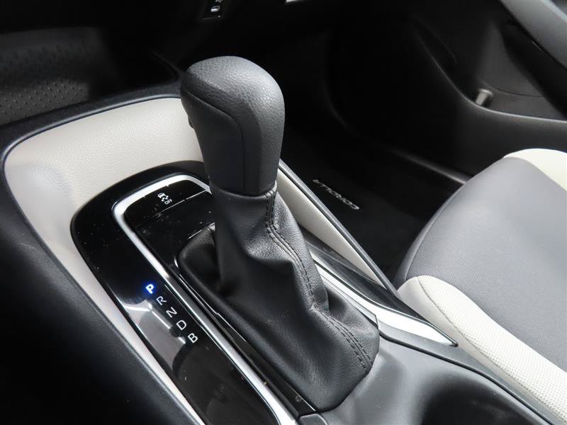 Used 2023 Toyota Corolla LE FWD image 22