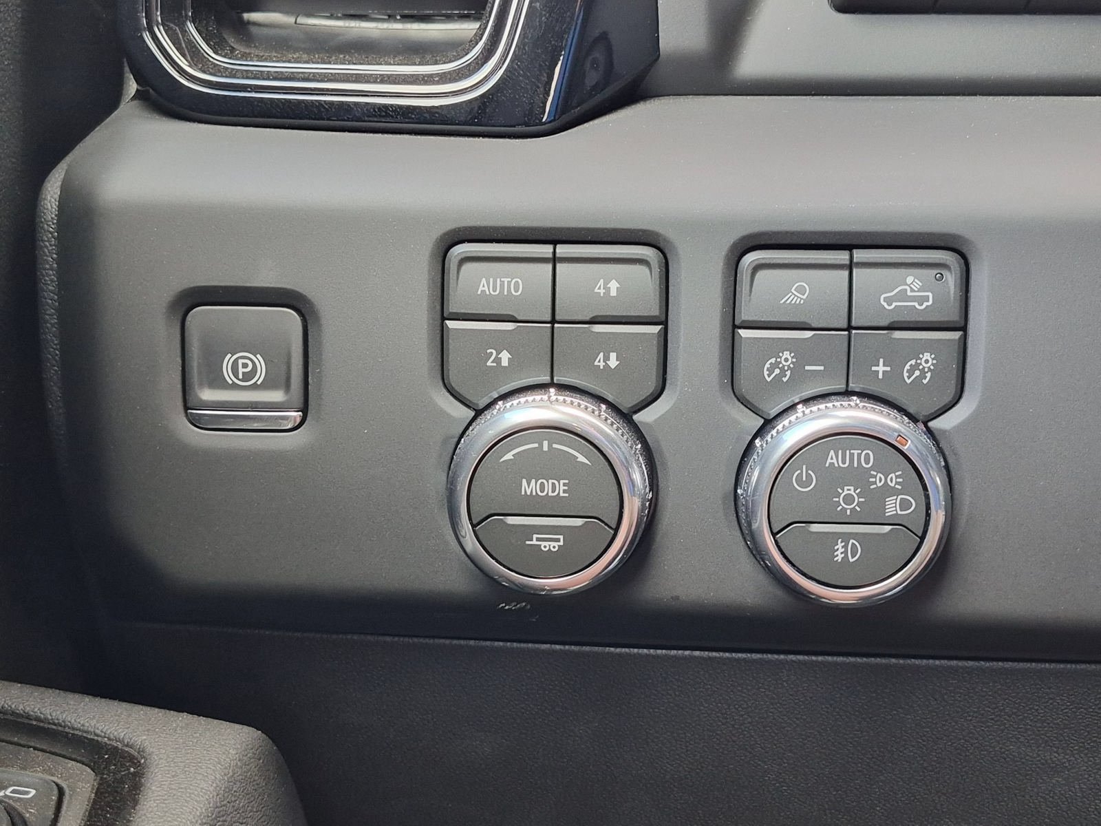 New 2026 GMC Sierra 1500 AT4 w/ AT4 Premium Package AWD/4WD image 15