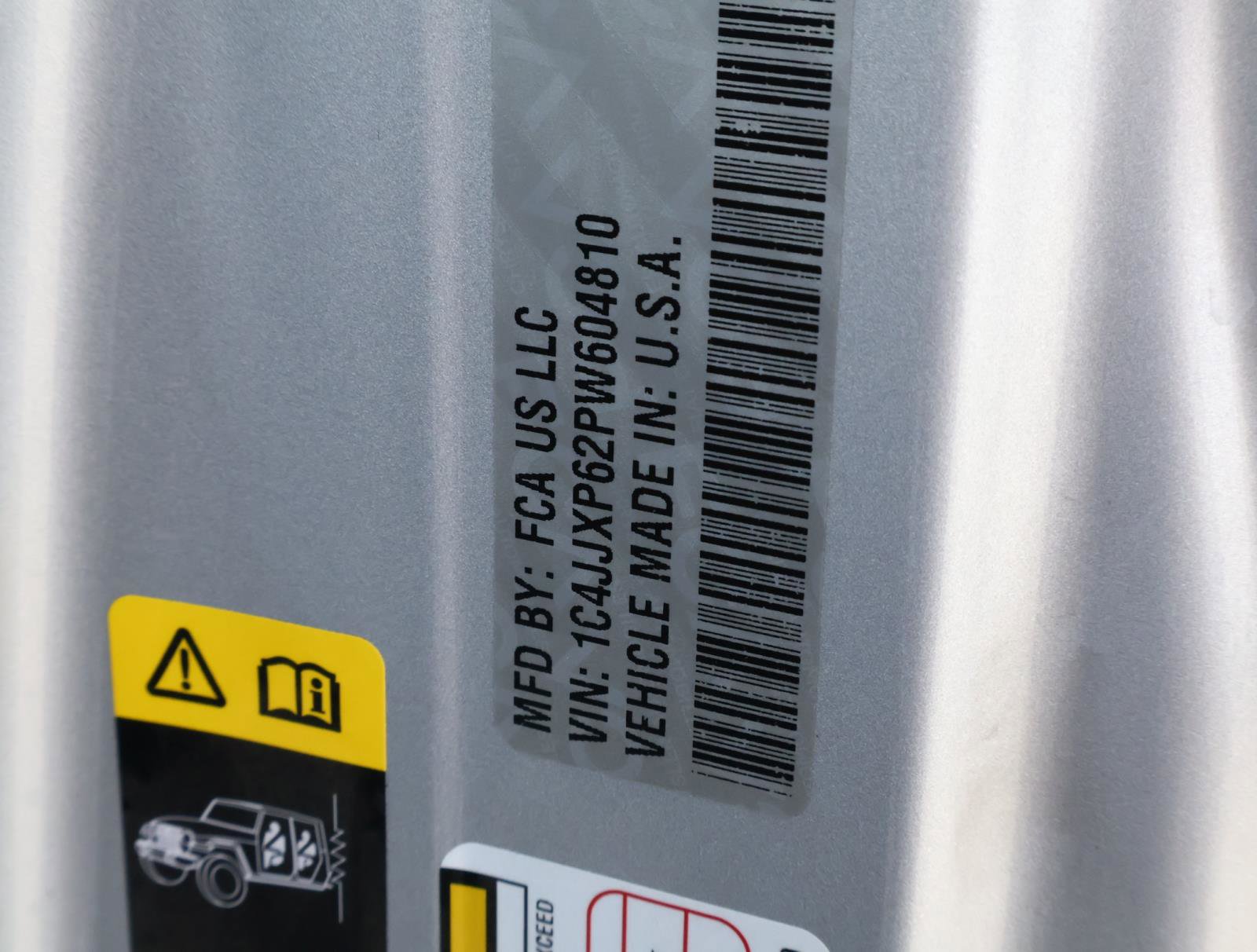 Used 2023 Jeep Wrangler Unlimited Sahara image 24