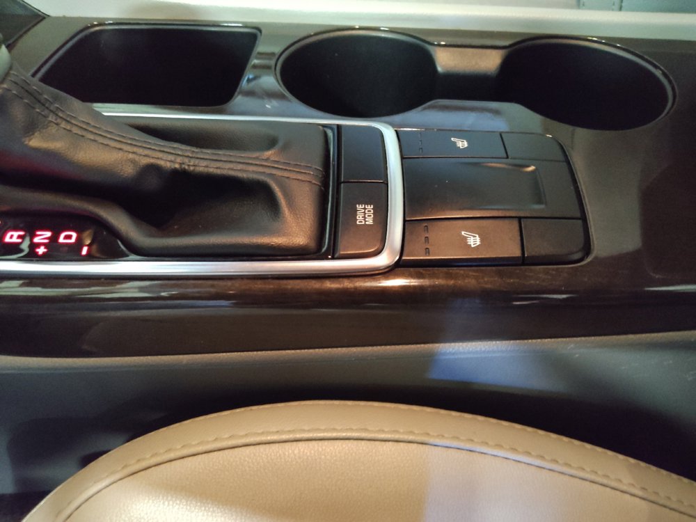 Used 2018 Kia Optima EX image 26